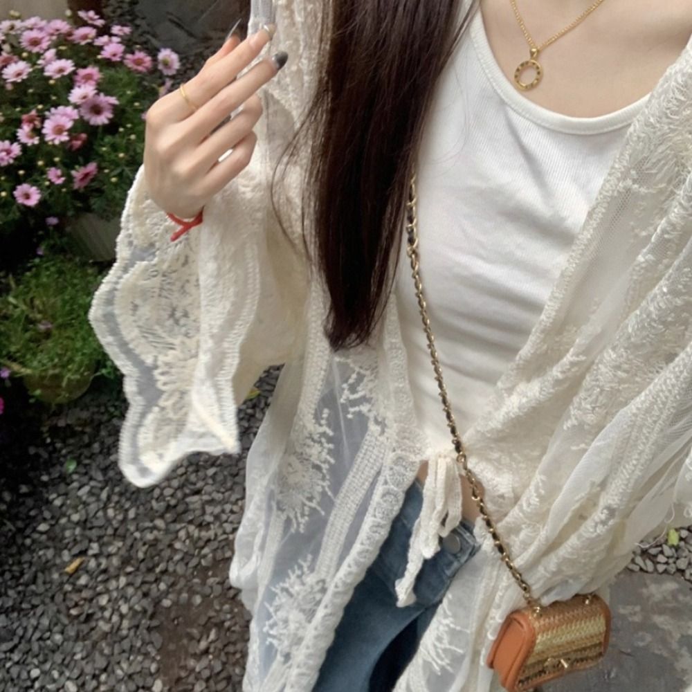 Lightweight Lace-Up Lace Blous - Kimono Sheer Floral recension och pris