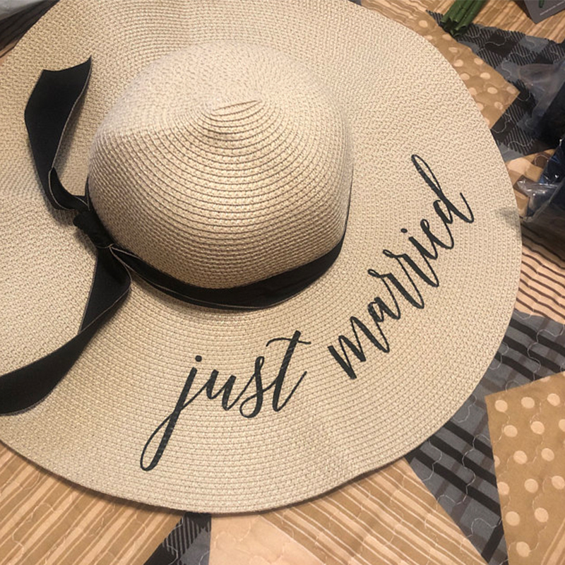 Personalized Custom Last Name  - Hat Floppy Wide recension och pris